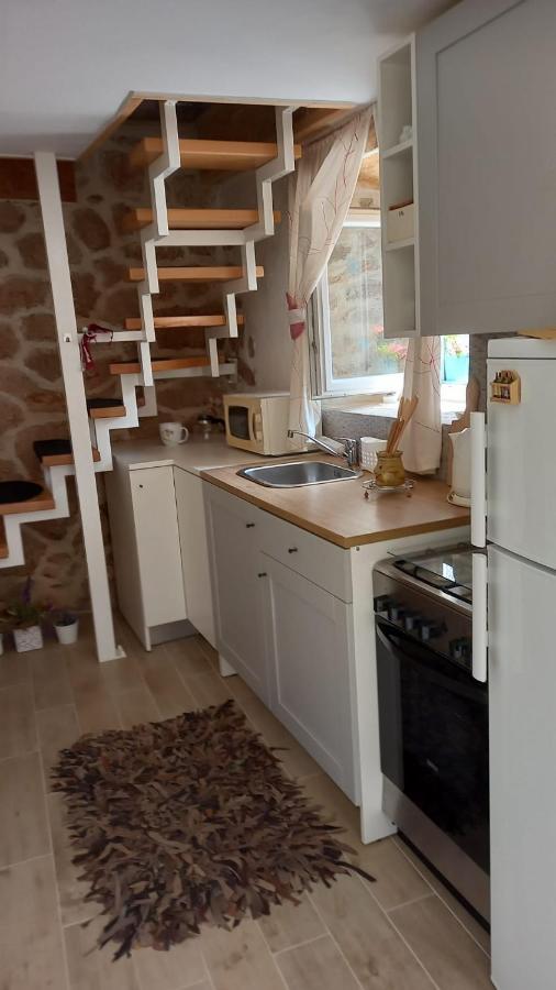 Апартаменти Apartman Niki, Medov Dolac - Lovrec Екстер'єр фото