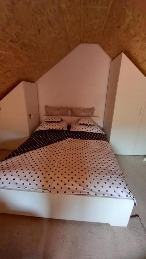 Апартаменти Apartman Niki, Medov Dolac - Lovrec Екстер'єр фото